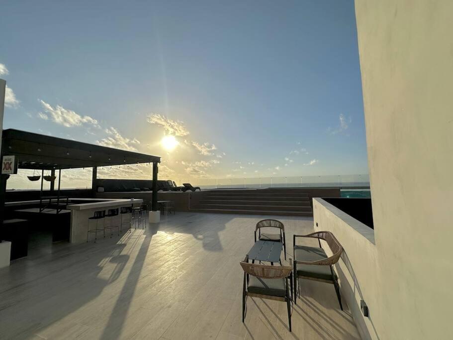 Comfortable W/ Views Rooftop Pool & Gym - 319 Musa *