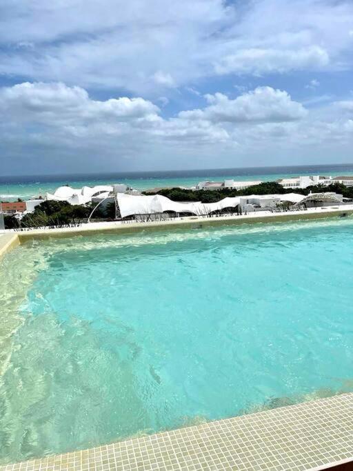 Comfortable W/ Views Rooftop Pool & Gym - 319 Musa Apartamento Playa del Carmen
